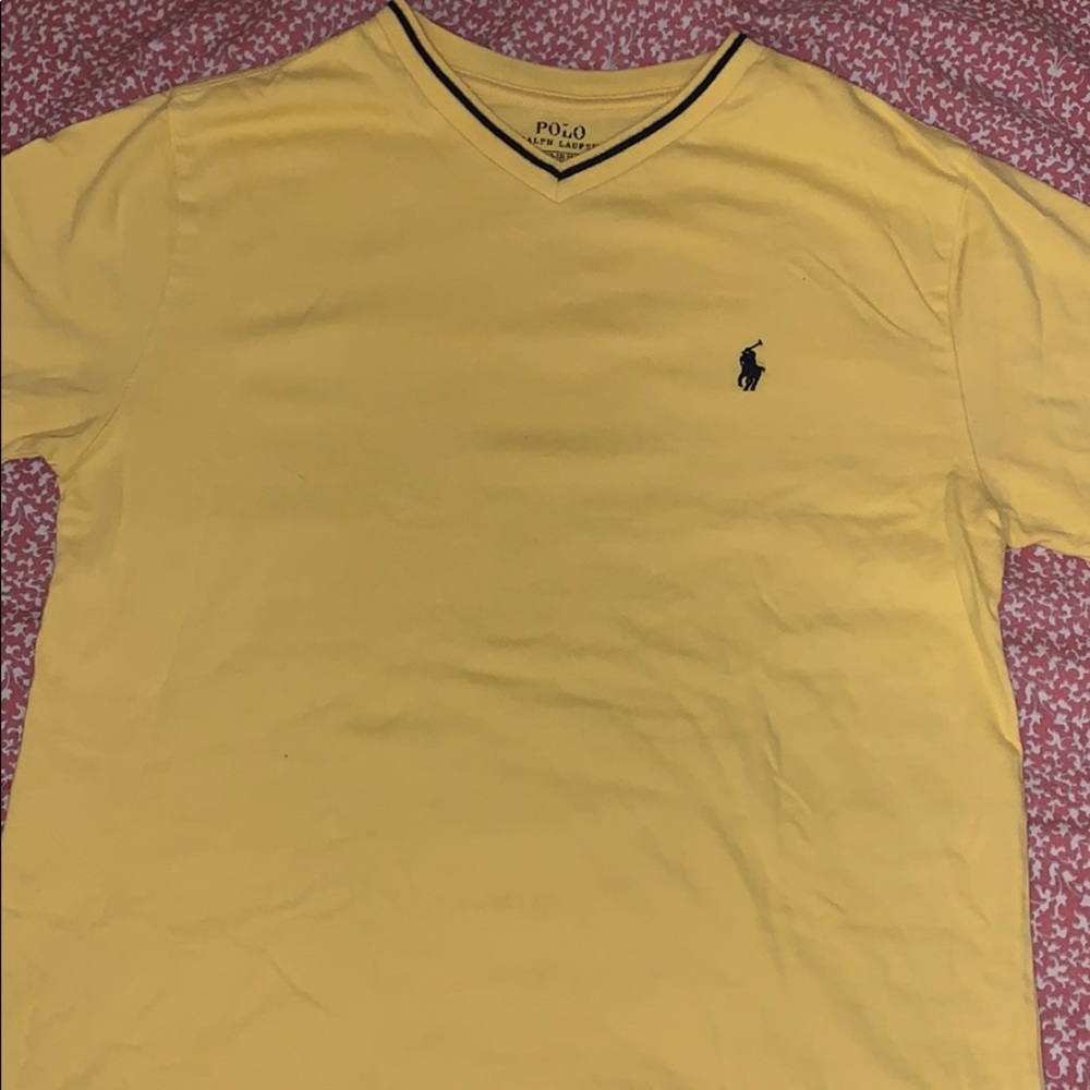 Yellow tee kids